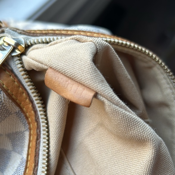 Louis Vuitton Beautiful Siracusa GM Damier Azur - Picture 17 of 17